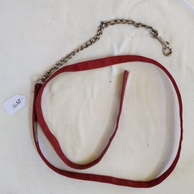 Red Lead Line with Chain