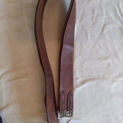 Light Brown Threefold Girth 52