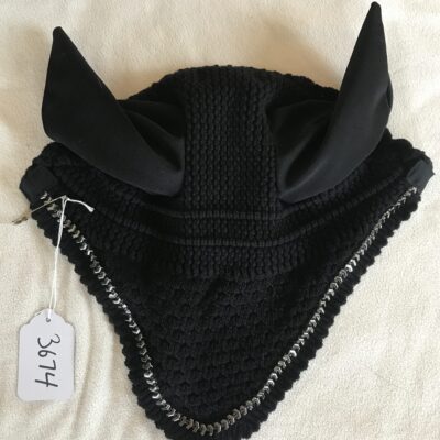 Black and Silver Fly Bonnet