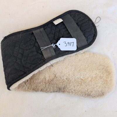 Black Sheepskin Girth Cover 30