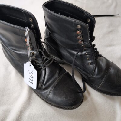 Auken Black Lace Paddock Boots 6.5
