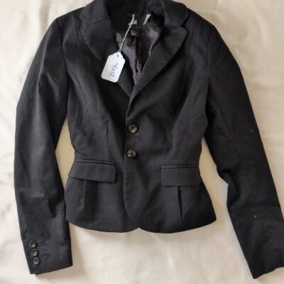 Black Show Jacket 2
