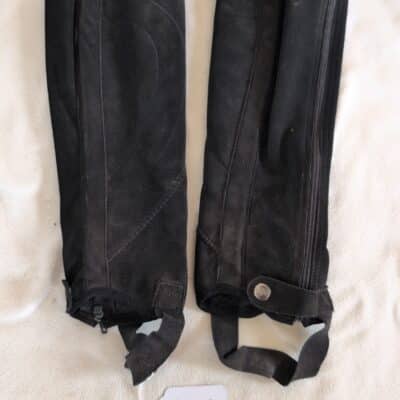 Auken Black Synthetic Half Chaps Small