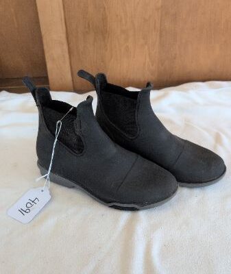 Fouganza Black Rubber Paddock Boots 1