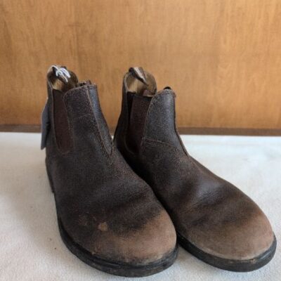 Brown Blundstones 3